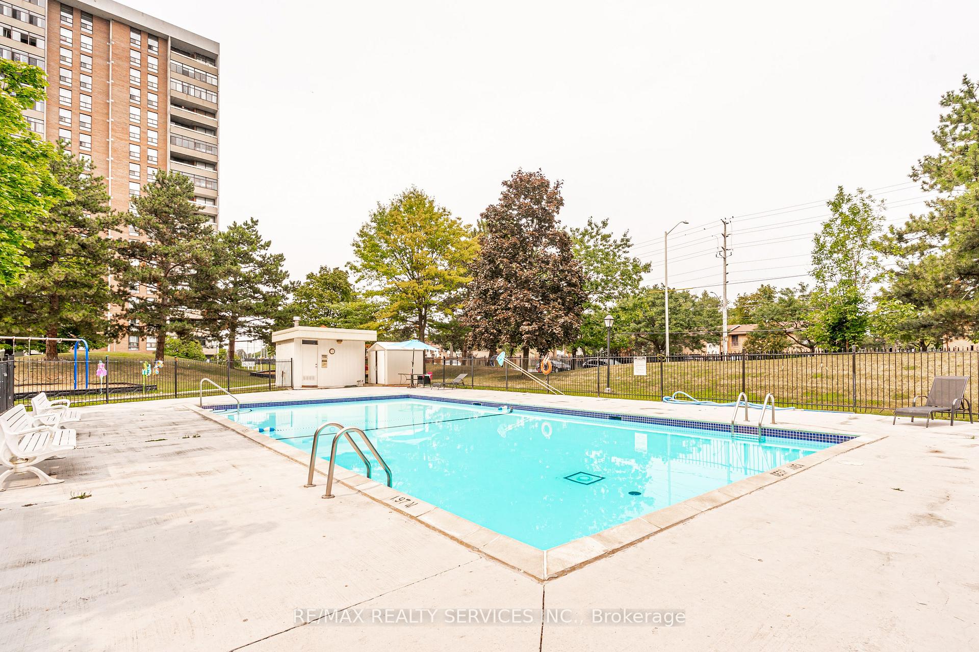 Photo 38 of Unit 2102, 18 Knightsbridge Road, Brampton, Queen Street Corridor — HOMEH