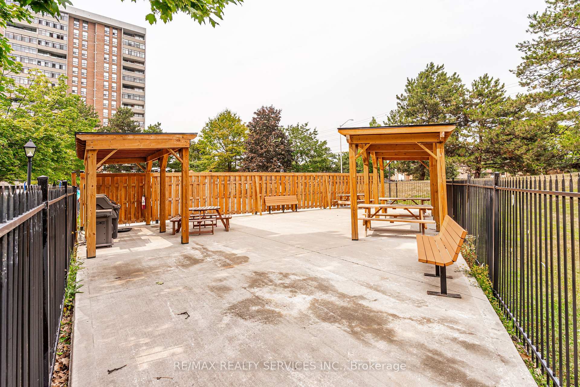 Photo 39 of Unit 2102, 18 Knightsbridge Road, Brampton, Queen Street Corridor — HOMEH