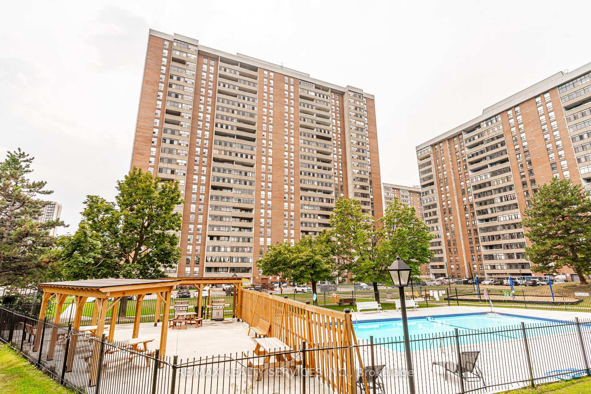 Photo 41 of Unit 2102, 18 Knightsbridge Road, Brampton, Queen Street Corridor — HOMEH