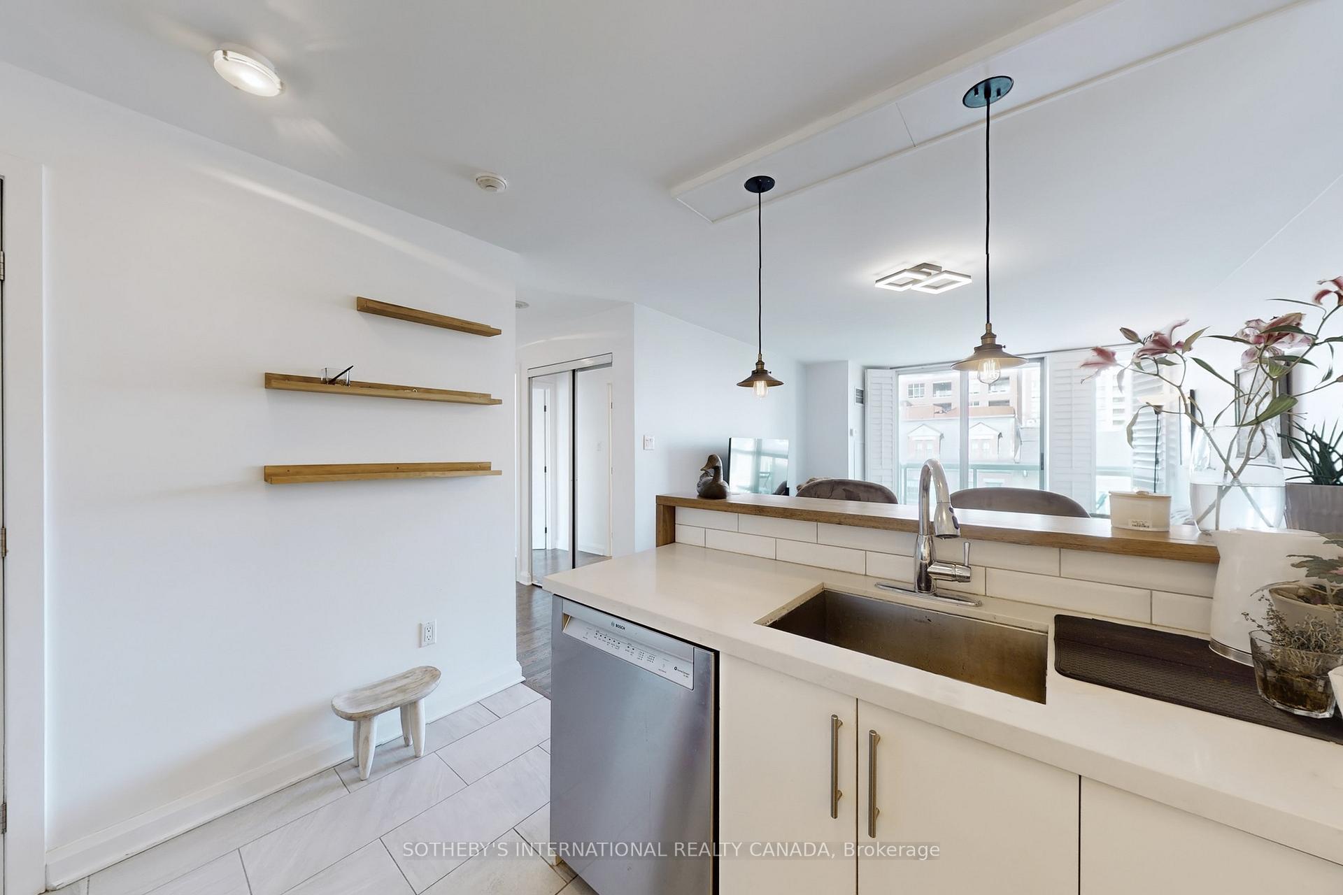 Photo 14 of Unit 501, 109 Front Street E, Toronto, Waterfront Communities — HOMEH