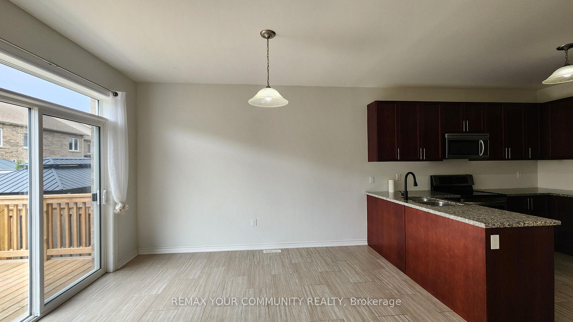Photo 7 of 90 Bramsey Street, Georgina, Sutton & Jackson's Point — HOMEH