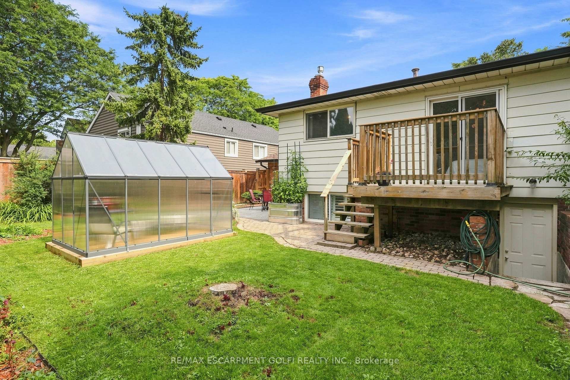 Photo 31 of 681 Empress Crescent, Burlington, Appleby — HOMEH
