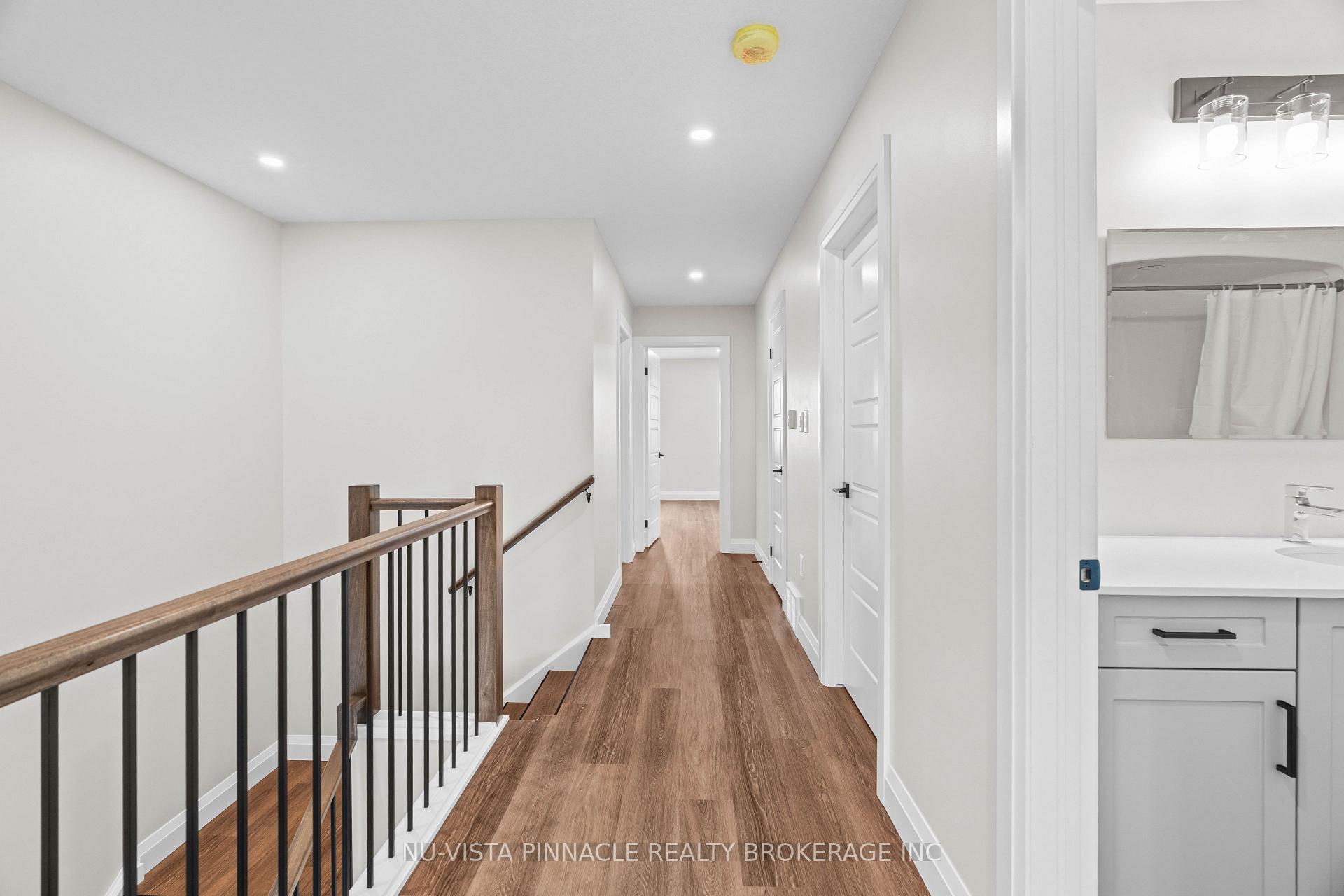 Photo 8 of 75 Doune Street, Strathroy-Caradoc, SE — HOMEH