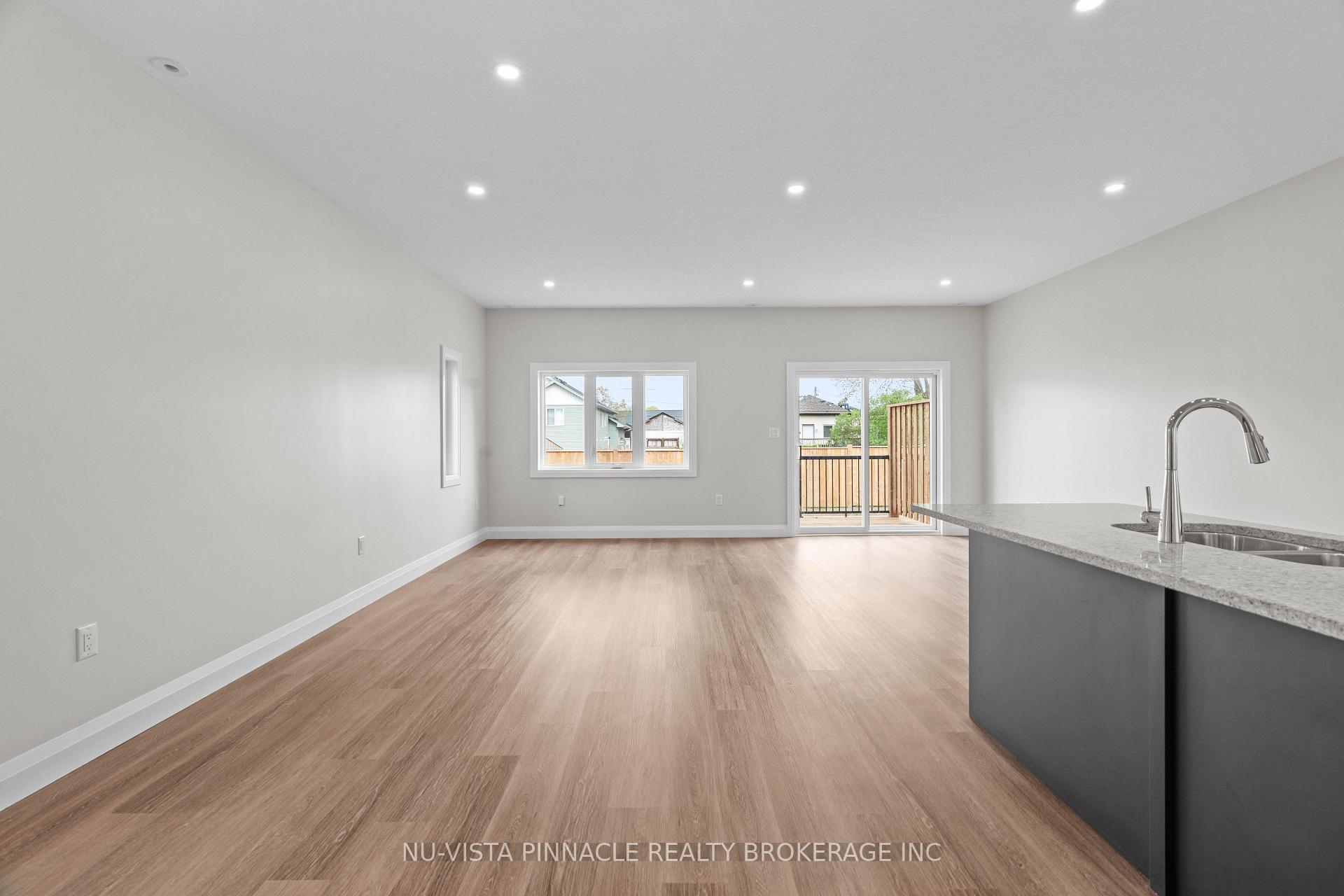 Photo 15 of 75 Doune Street, Strathroy-Caradoc, SE — HOMEH