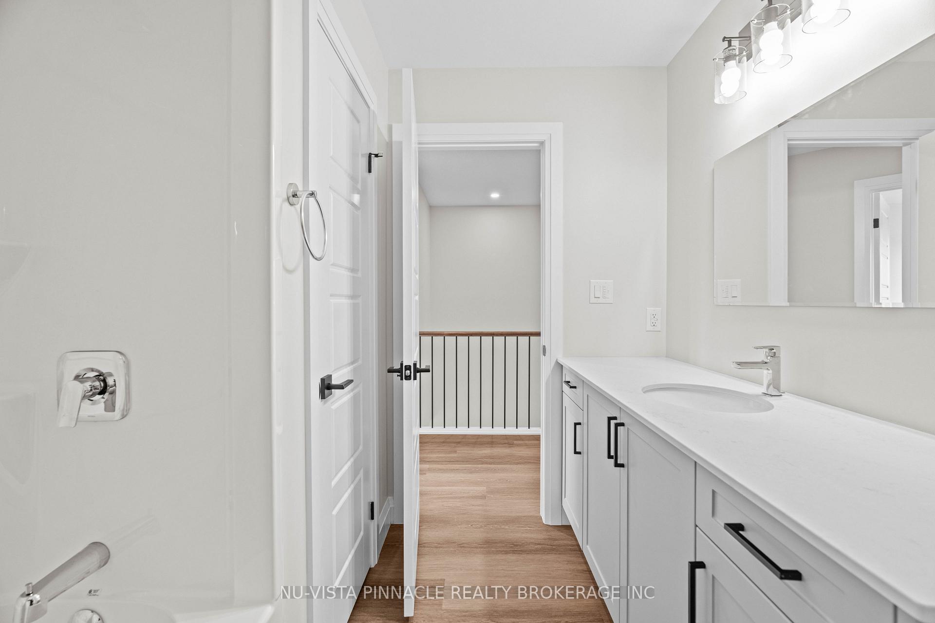 Photo 22 of 75 Doune Street, Strathroy-Caradoc, SE — HOMEH