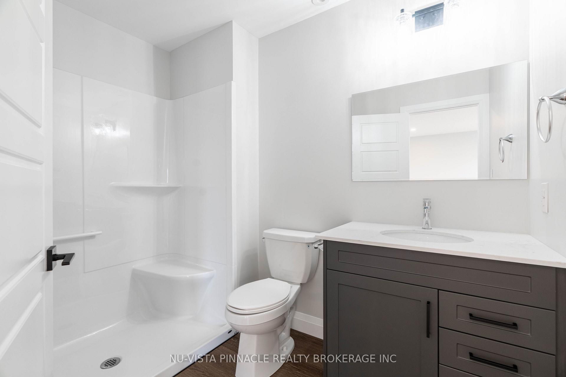 Photo 25 of 75 Doune Street, Strathroy-Caradoc, SE — HOMEH