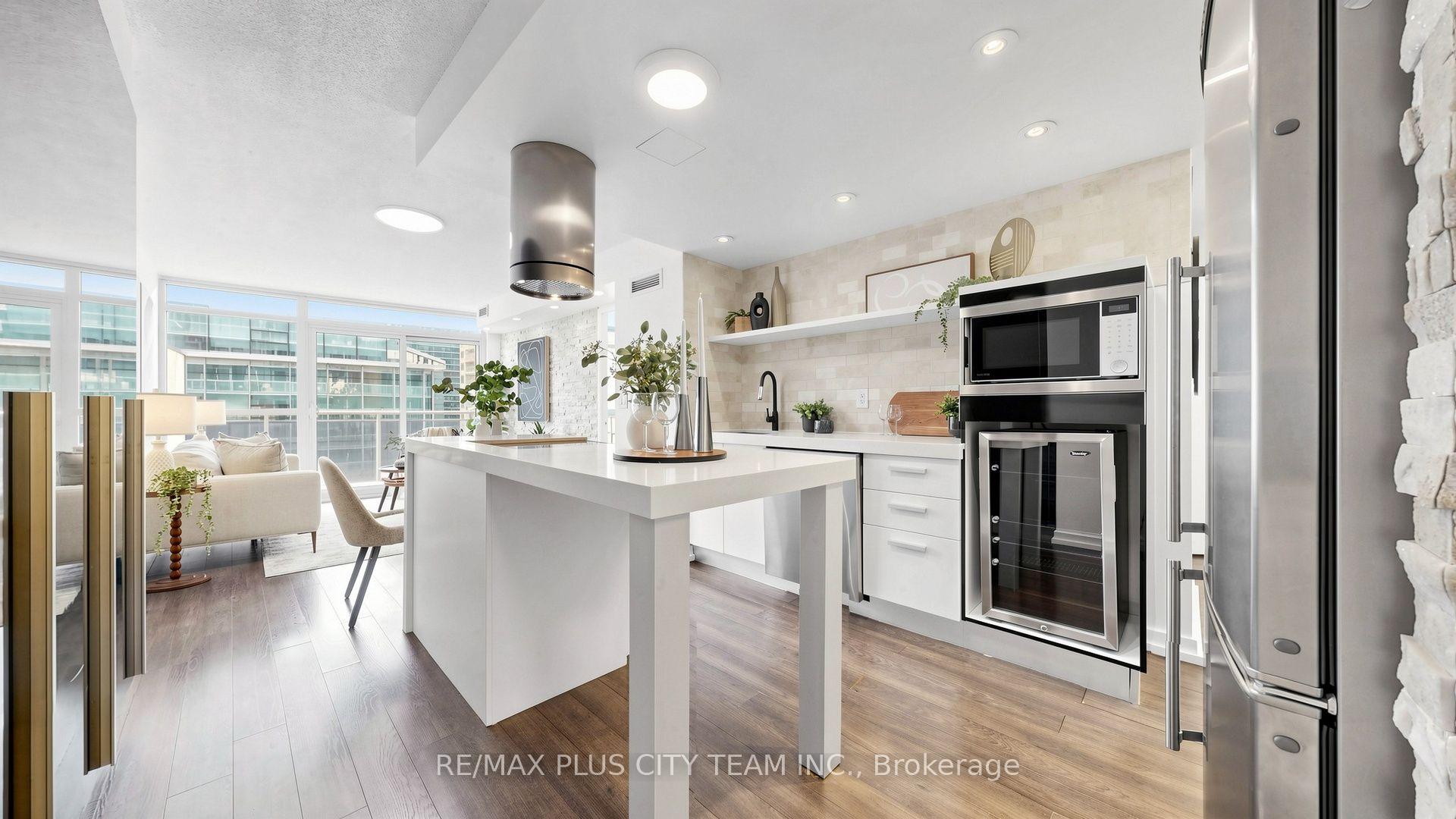 Photo 10 of Unit 1103, 38 Dan Leckie Way, Toronto, Waterfront Communities — HOMEH