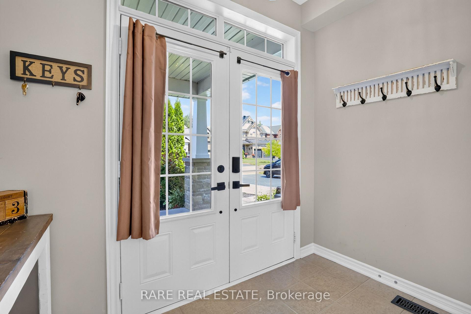 Photo 5 of 69 Decarolis Crescent, Essa, Angus — HOMEH