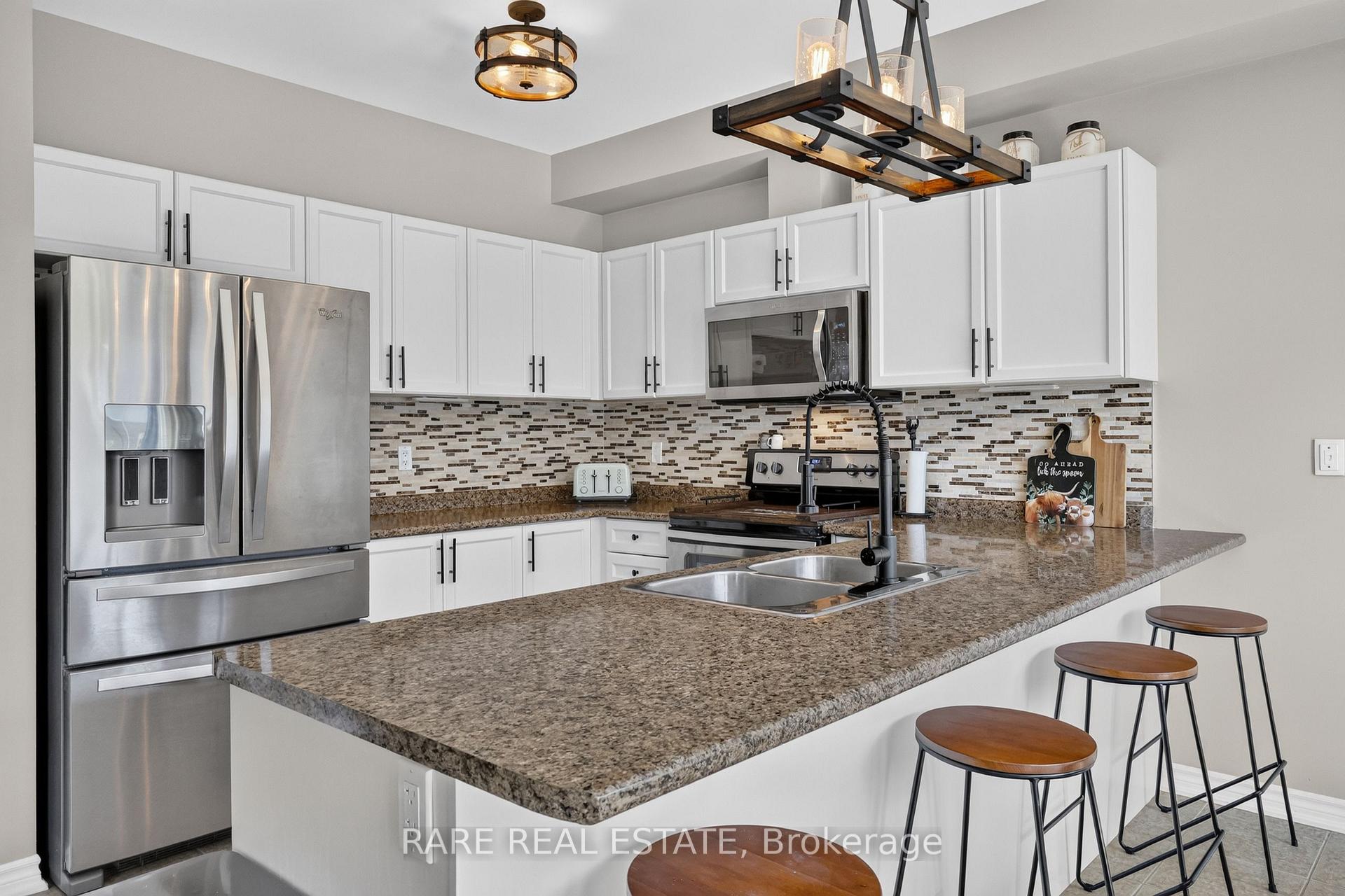 Photo 8 of 69 Decarolis Crescent, Essa, Angus — HOMEH