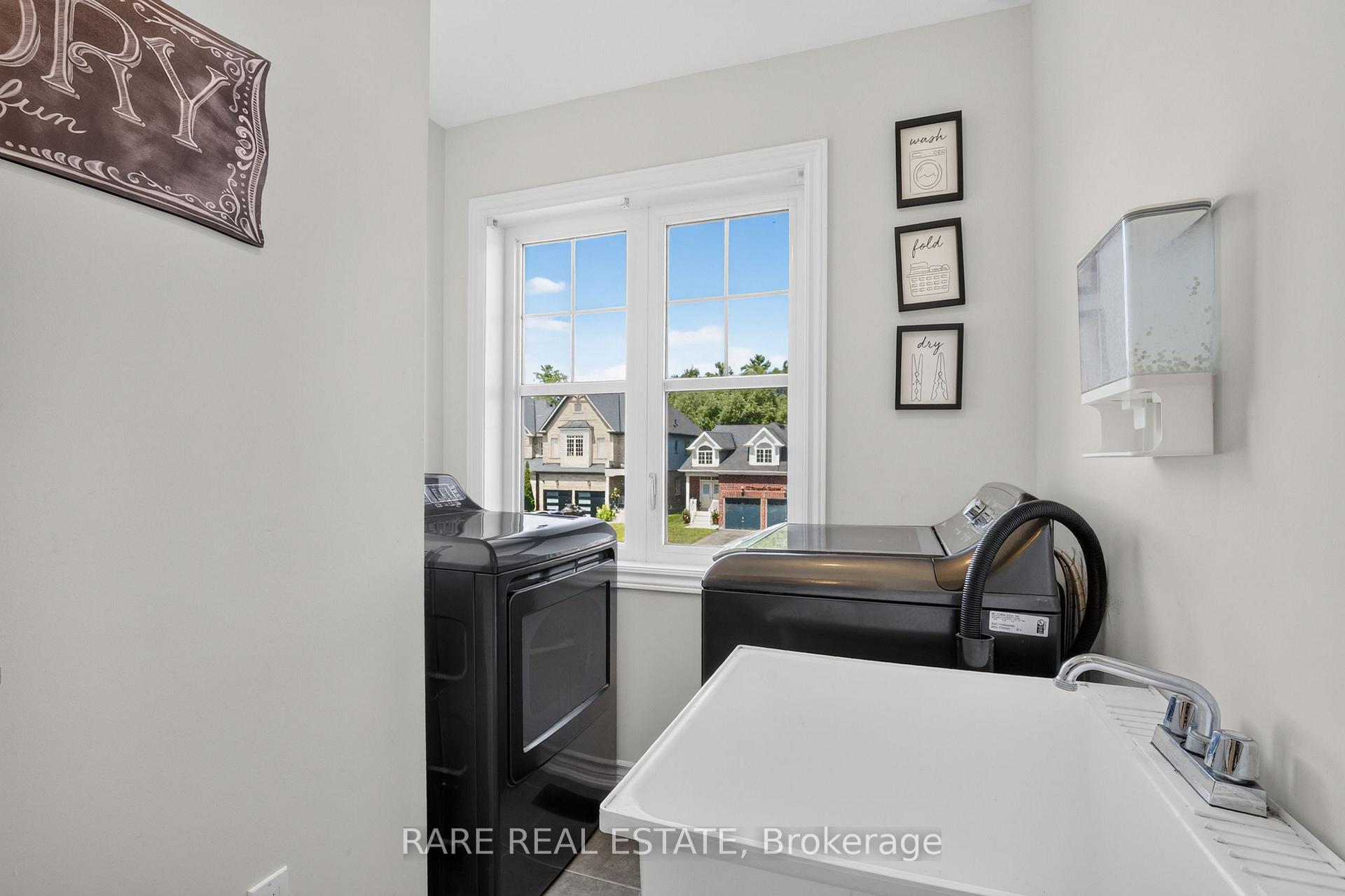 Photo 26 of 69 Decarolis Crescent, Essa, Angus — HOMEH