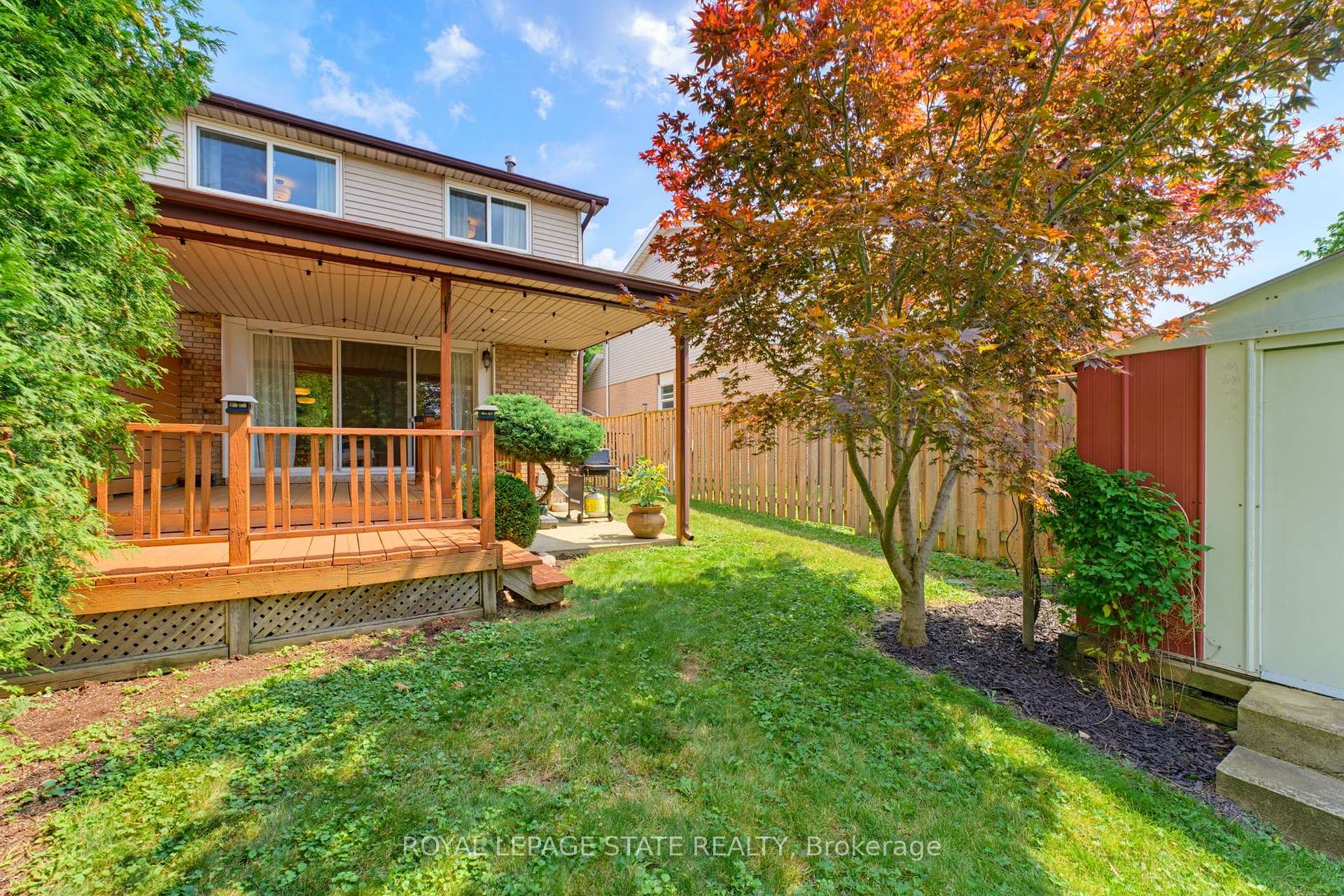 Photo 31 of 32 Silvervine Drive, Hamilton, Stoney Creek — HOMEH