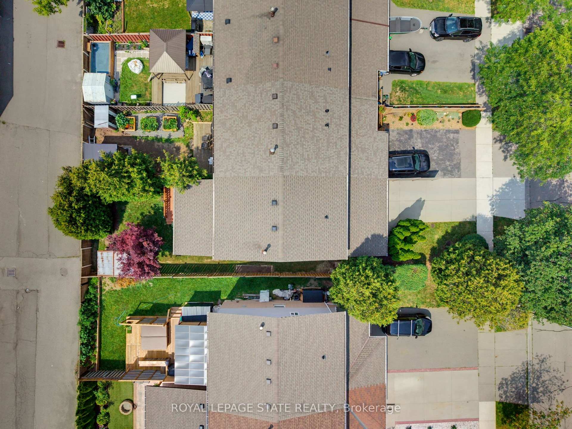 Photo 34 of 32 Silvervine Drive, Hamilton, Stoney Creek — HOMEH
