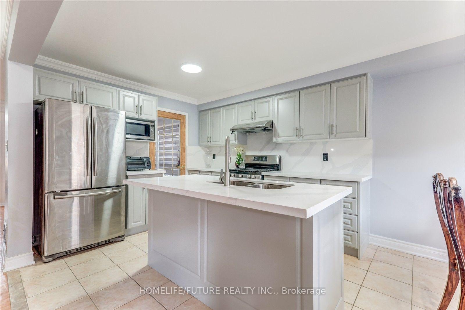Photo 14 of Unit Main & 2nd, 69 Heatherdale Drive, Brampton, Fletcher's Meadow — HOMEH
