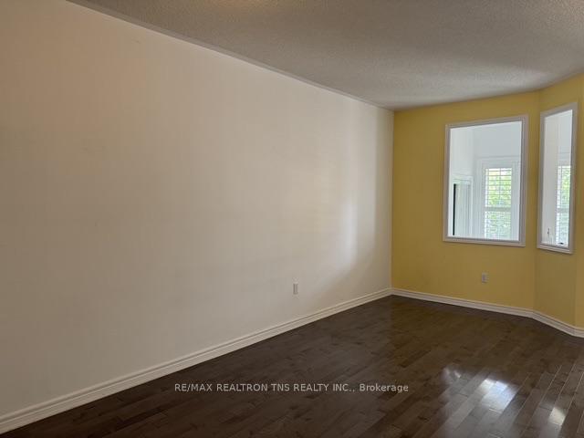 Photo 7 of 34 Millwright Avenue, Richmond Hill, Oak Ridges Lake Wilcox — HOMEH
