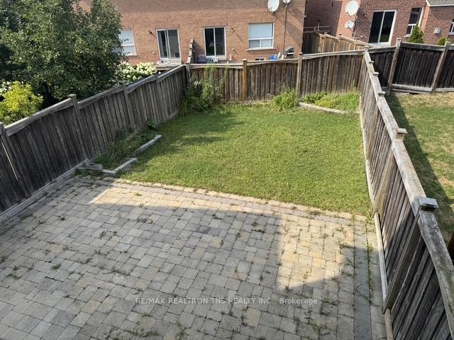 Photo 12 of 34 Millwright Avenue, Richmond Hill, Oak Ridges Lake Wilcox — HOMEH