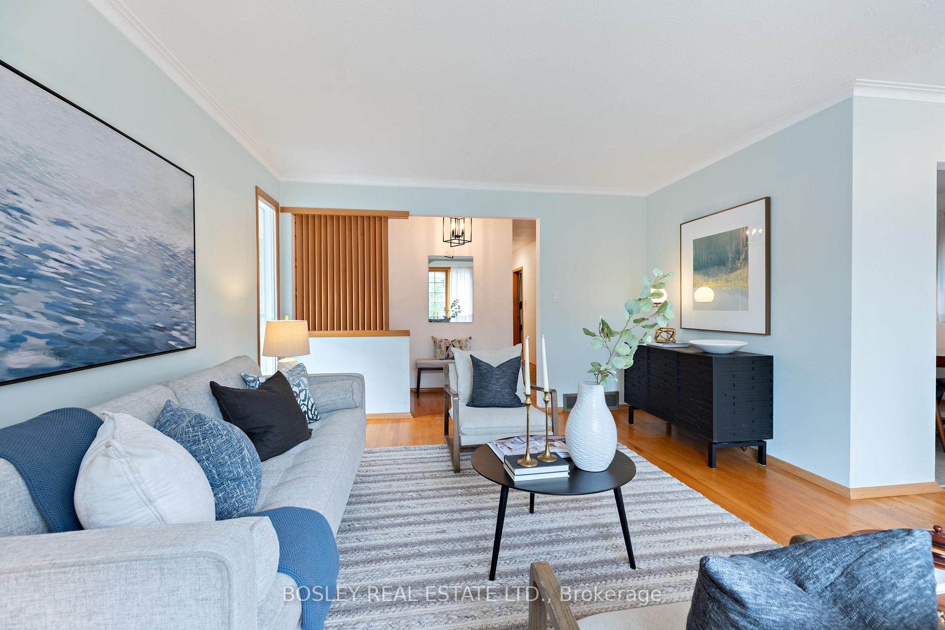 Photo 5 of 6 Cheyenne Drive, Scarborough, Woburn — HOMEH