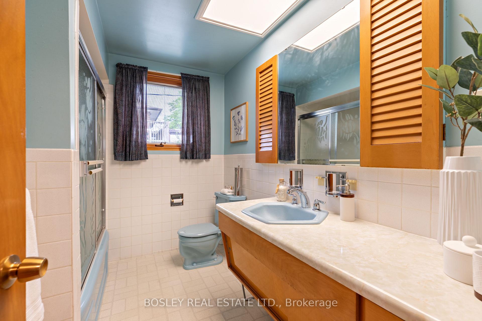 Photo 17 of 6 Cheyenne Drive, Scarborough, Woburn — HOMEH
