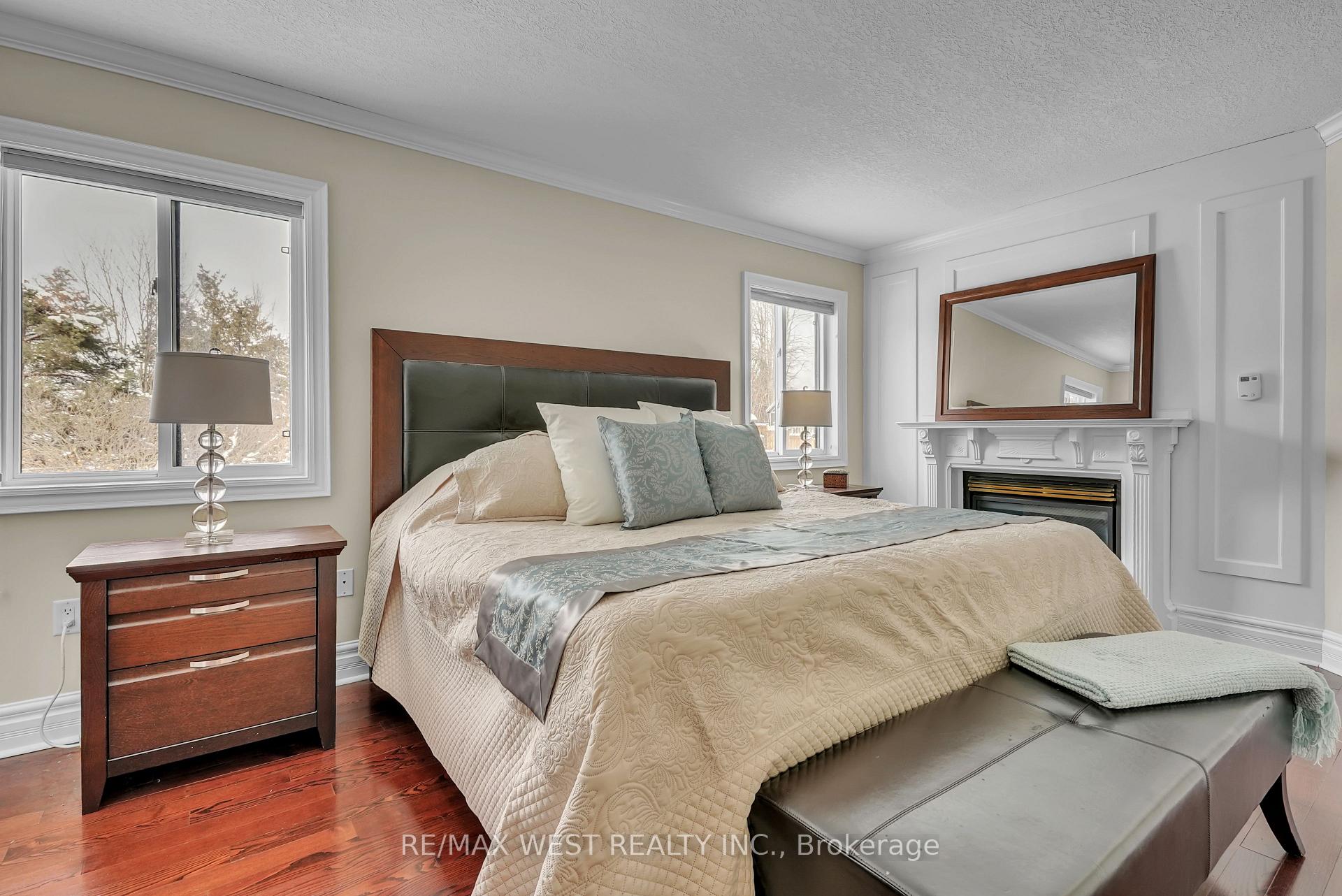 Photo 11 of 90 Birkhall Place, Barrie, Innis-Shore — HOMEH