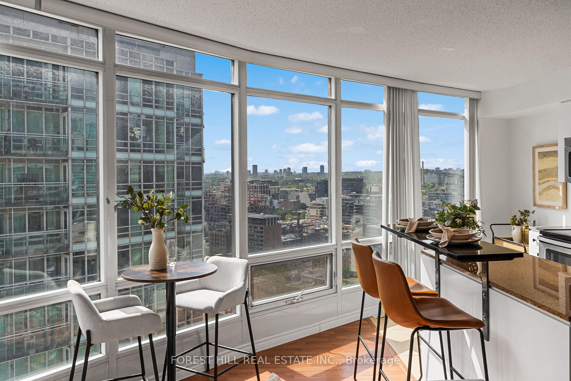 Photo 9 of Unit 3003, 373 Front Street W, Toronto, Waterfront Communities — HOMEH