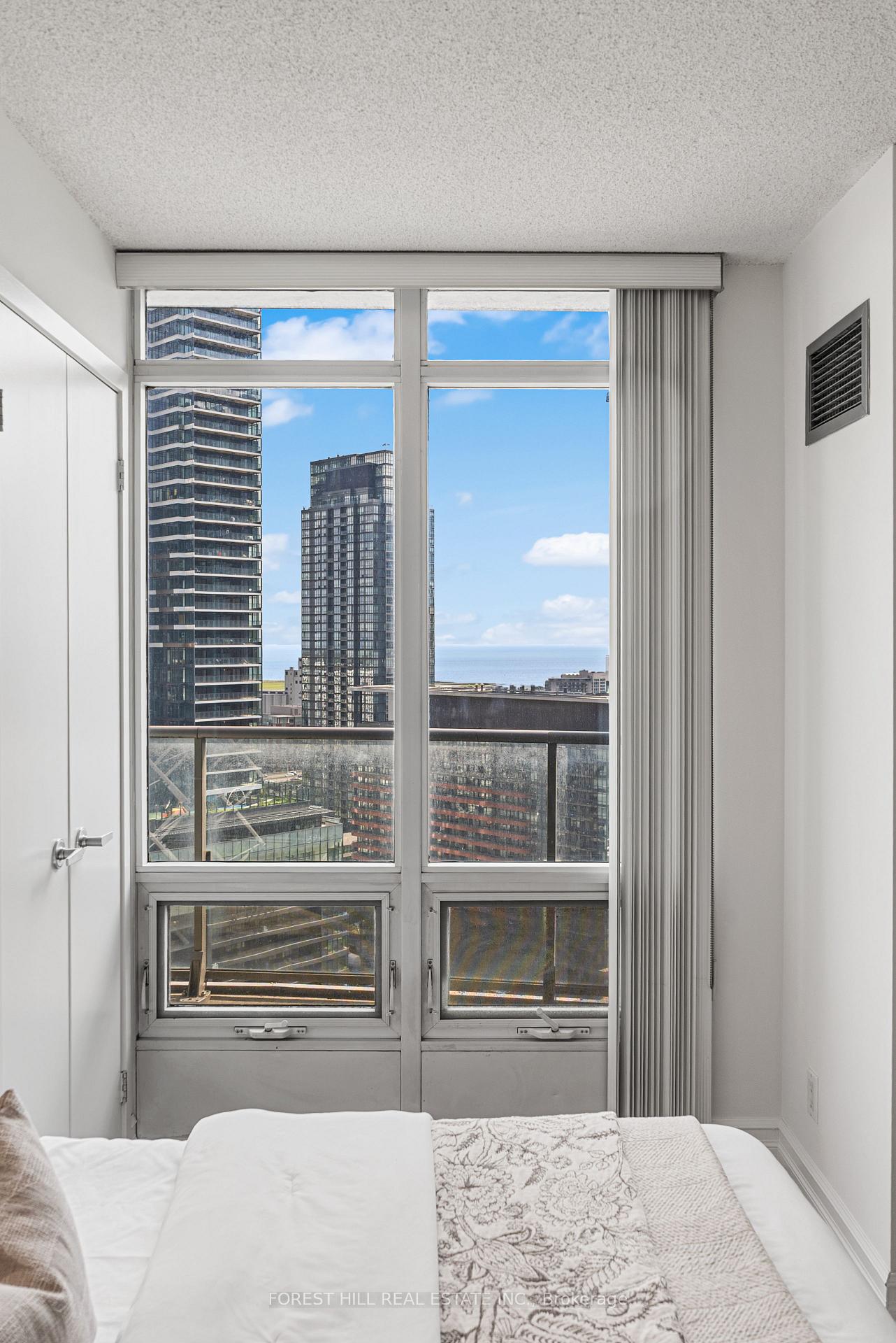 Photo 18 of Unit 3003, 373 Front Street W, Toronto, Waterfront Communities — HOMEH