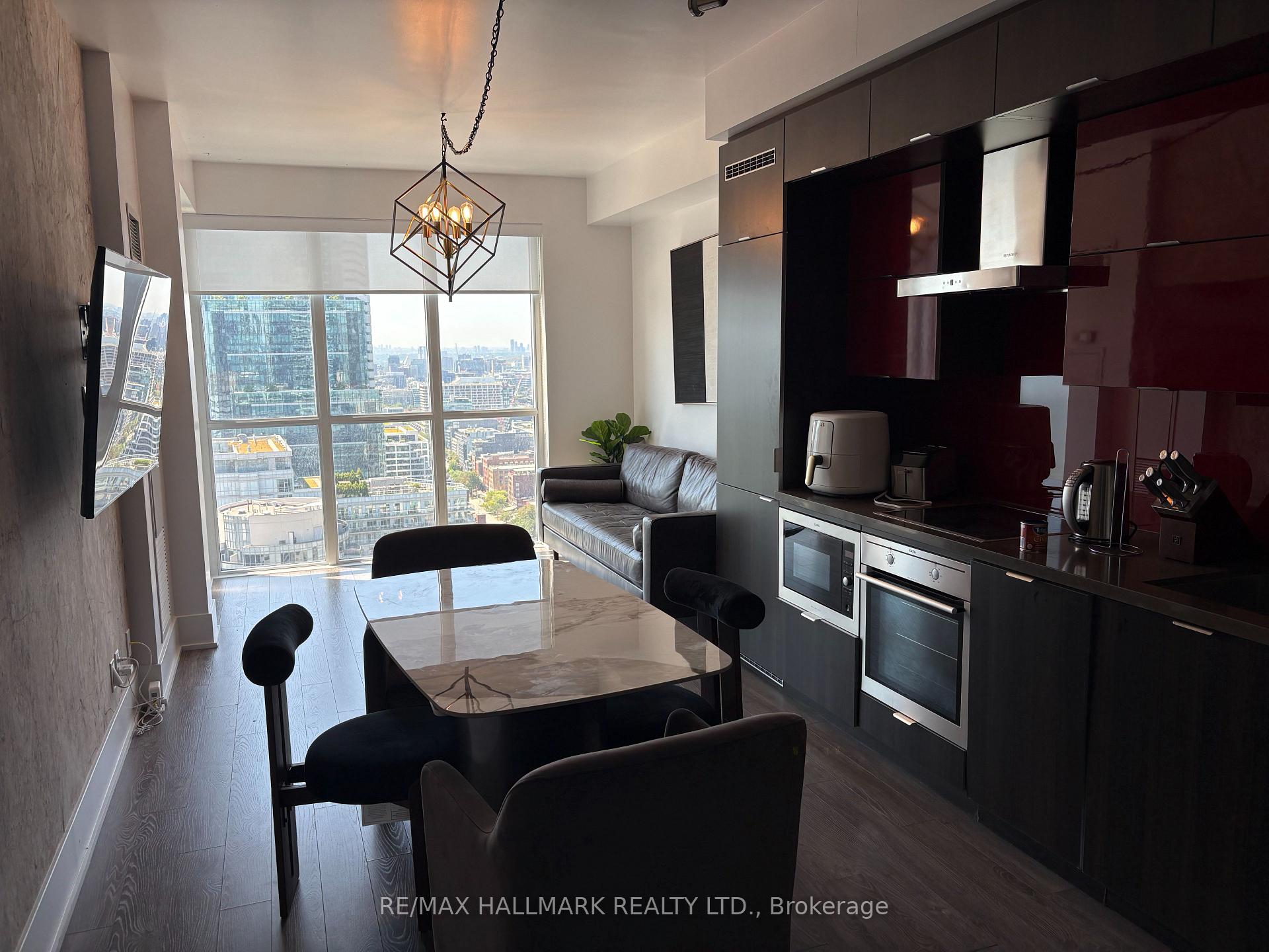 Photo 3 of Unit 3513, 300 Front Street W, Toronto, Waterfront Communities — HOMEH