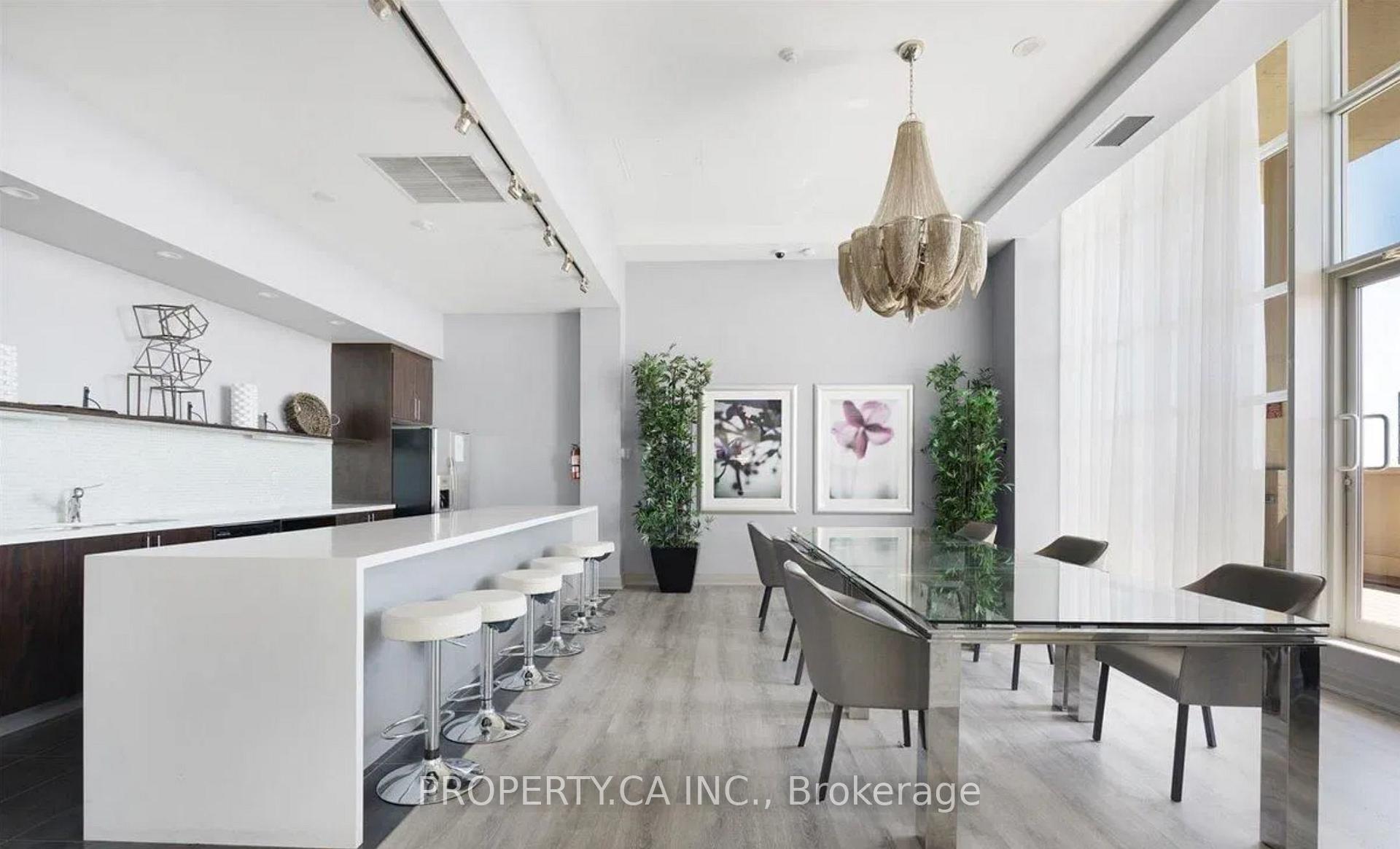Photo 12 of Unit 327, 628 Fleet Street, Toronto, Niagara — HOMEH