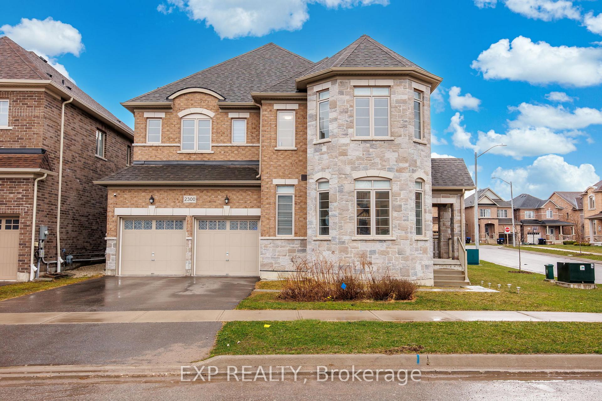 Photo 2 of 2300 Lozenby Street, Innisfil, Alcona — HOMEH