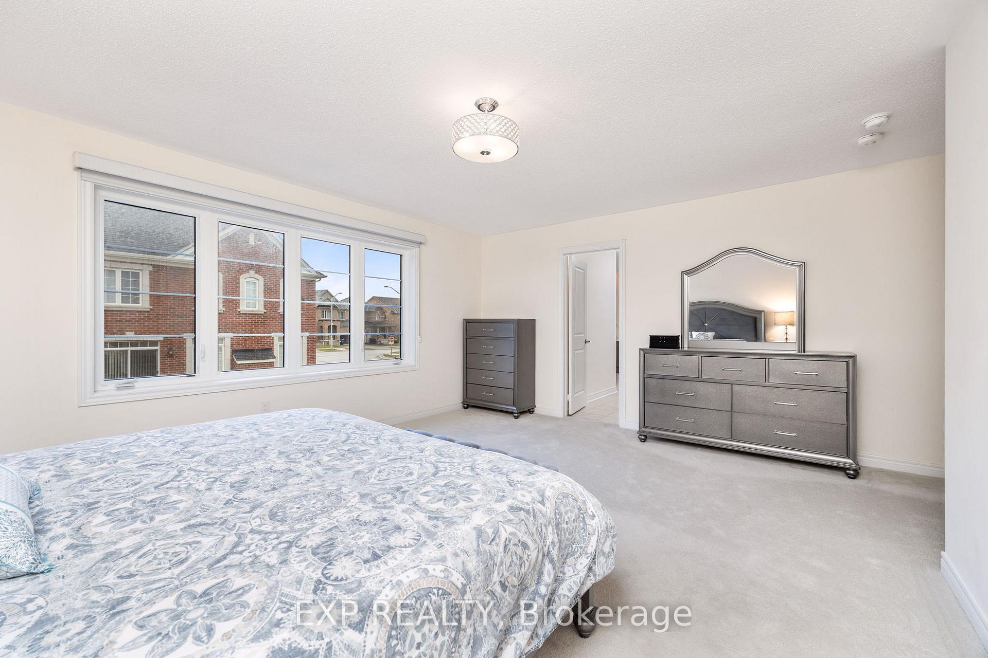 Photo 32 of 2300 Lozenby Street, Innisfil, Alcona — HOMEH