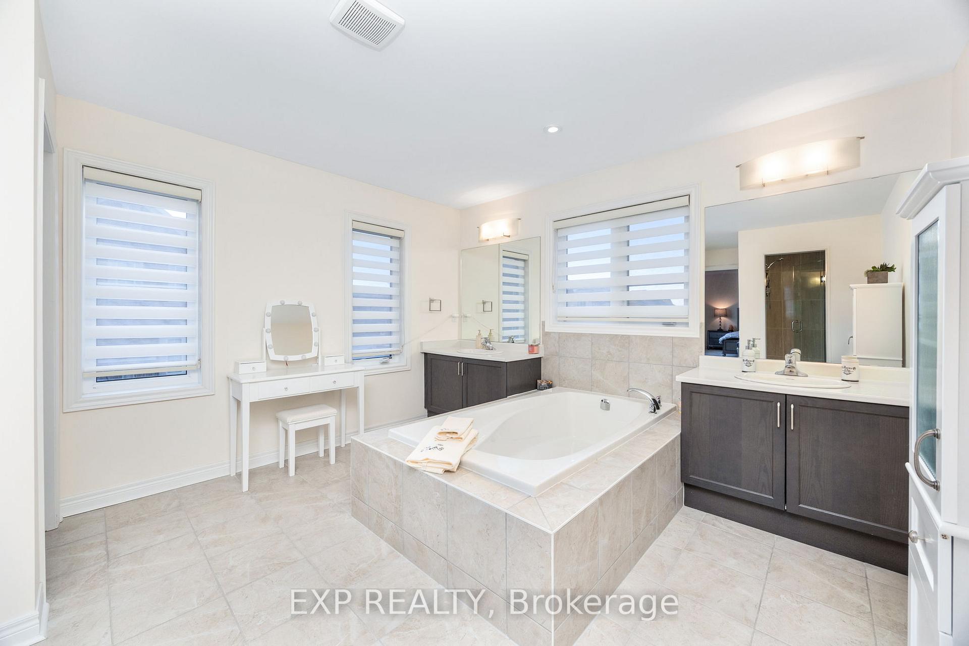 Photo 34 of 2300 Lozenby Street, Innisfil, Alcona — HOMEH