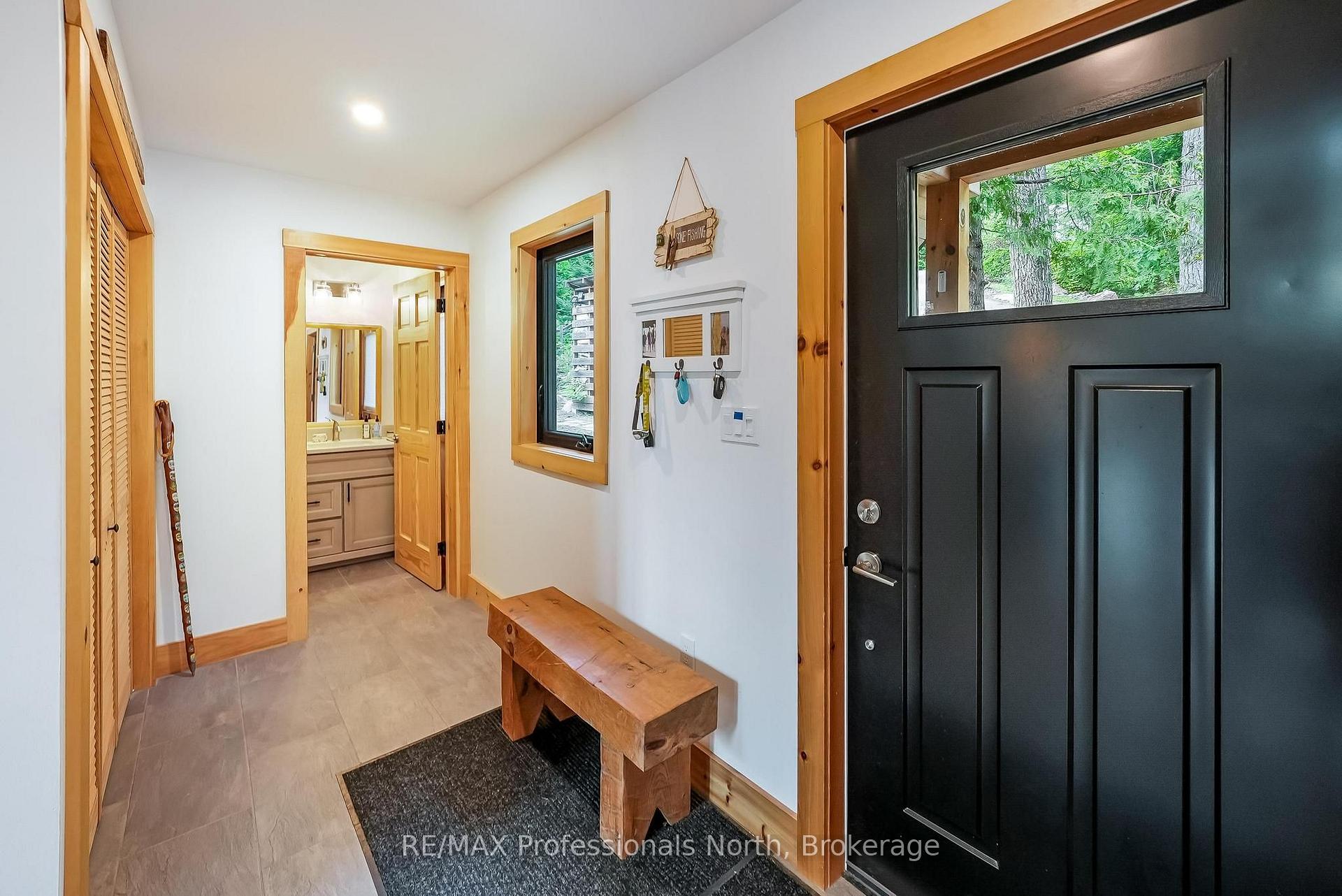 Photo 7 of 1333 Nestle Trail, Highlands East, Glamorgan — HOMEH