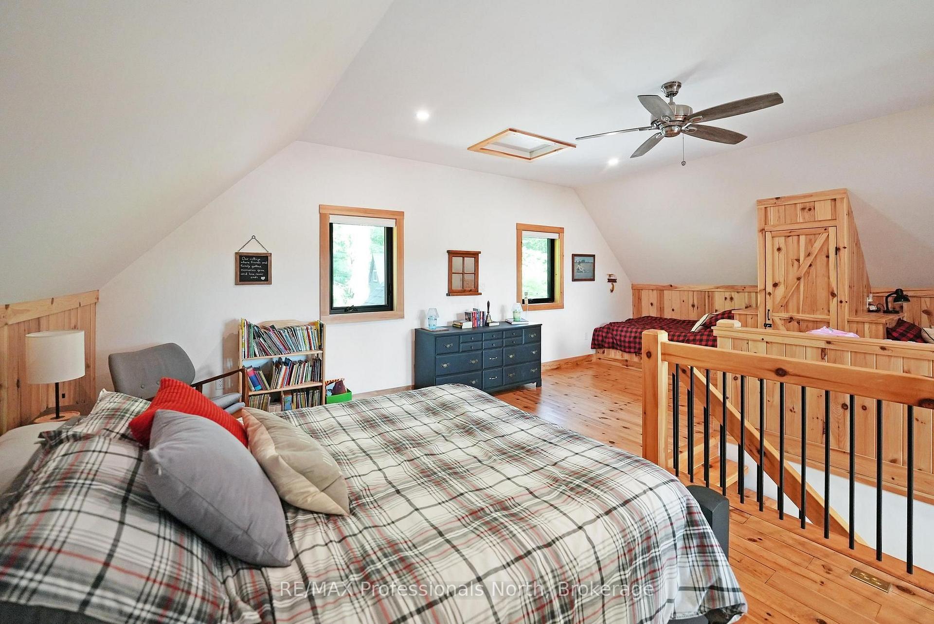 Photo 24 of 1333 Nestle Trail, Highlands East, Glamorgan — HOMEH