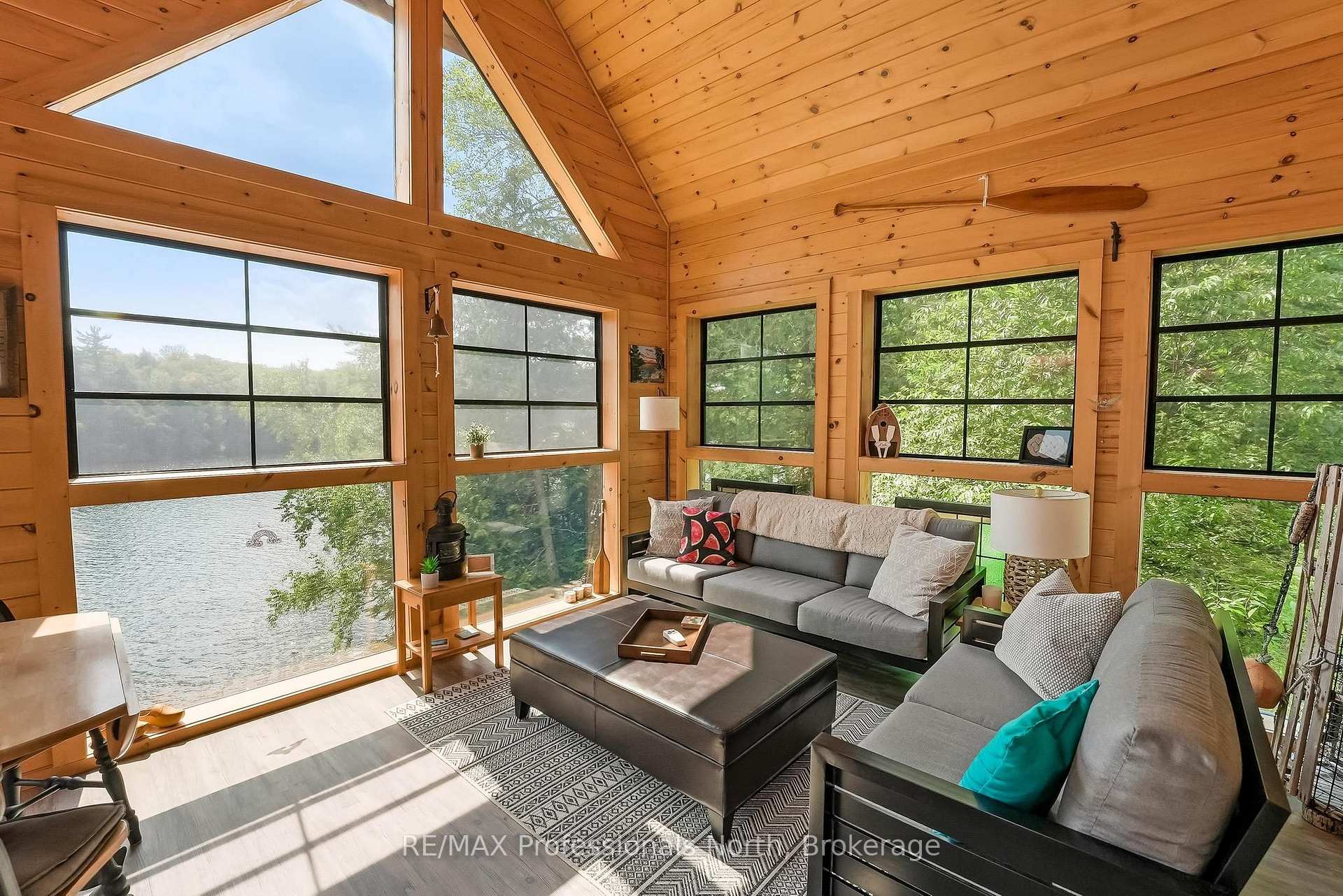 Photo 27 of 1333 Nestle Trail, Highlands East, Glamorgan — HOMEH