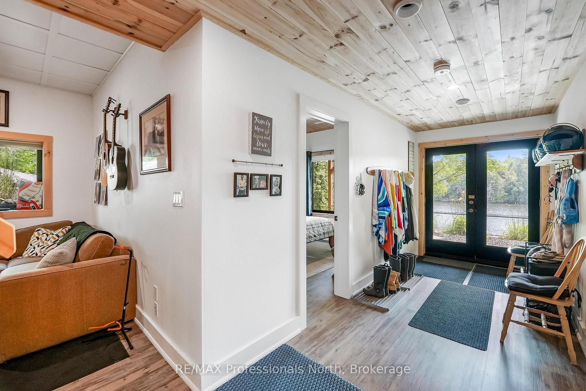 Photo 30 of 1333 Nestle Trail, Highlands East, Glamorgan — HOMEH
