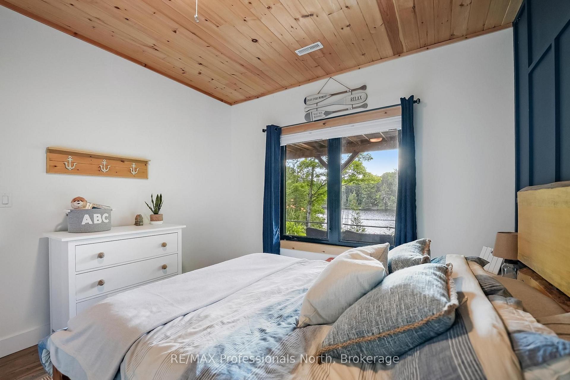 Photo 36 of 1333 Nestle Trail, Highlands East, Glamorgan — HOMEH