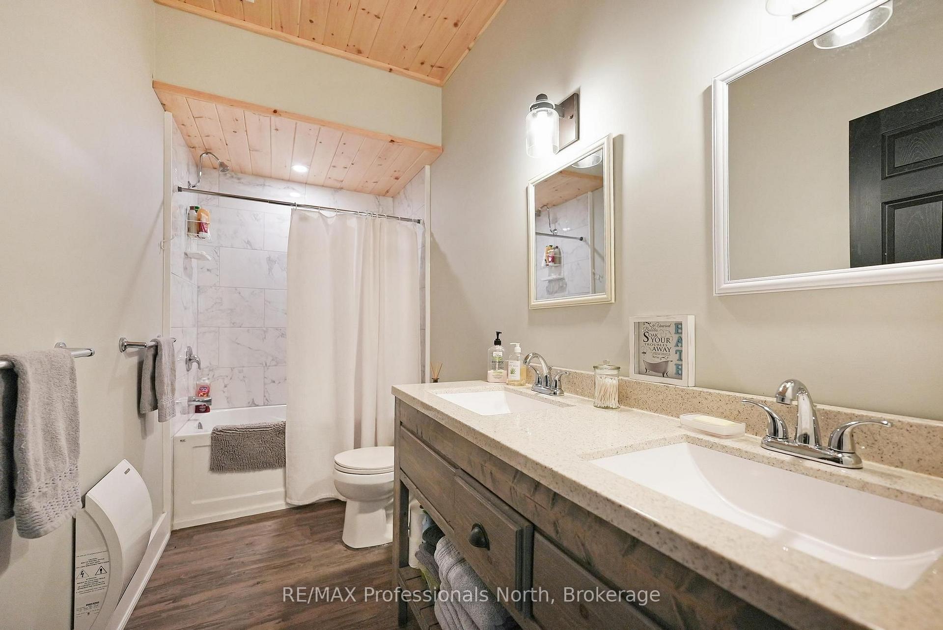 Photo 37 of 1333 Nestle Trail, Highlands East, Glamorgan — HOMEH
