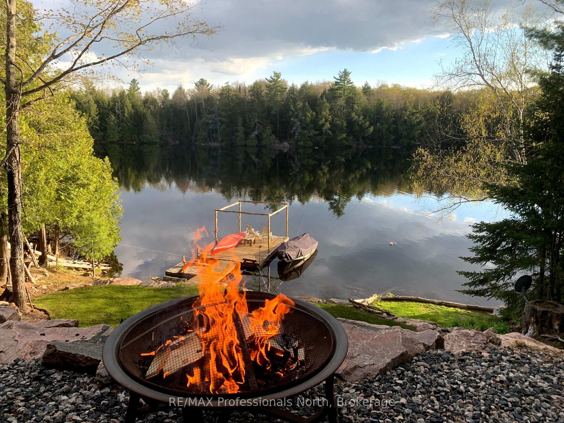 Photo 43 of 1333 Nestle Trail, Highlands East, Glamorgan — HOMEH