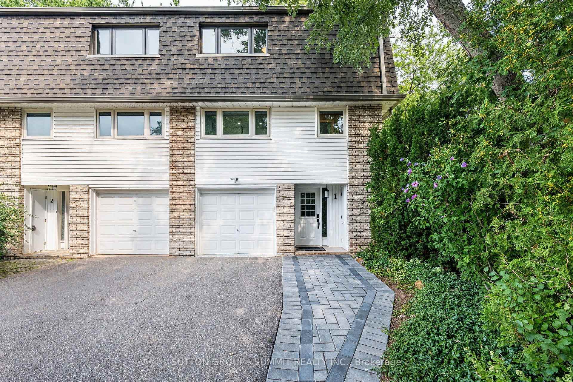 Photo of Unit 1, 1270 Gainsborough Drive