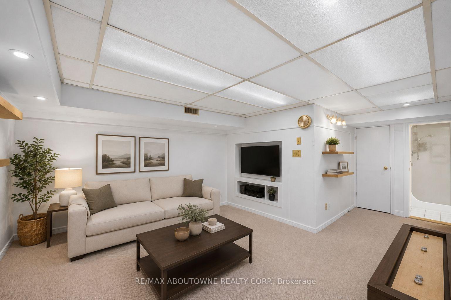 Photo 22 of 461 Blathwayte Lane, Burlington, Brant — HOMEH