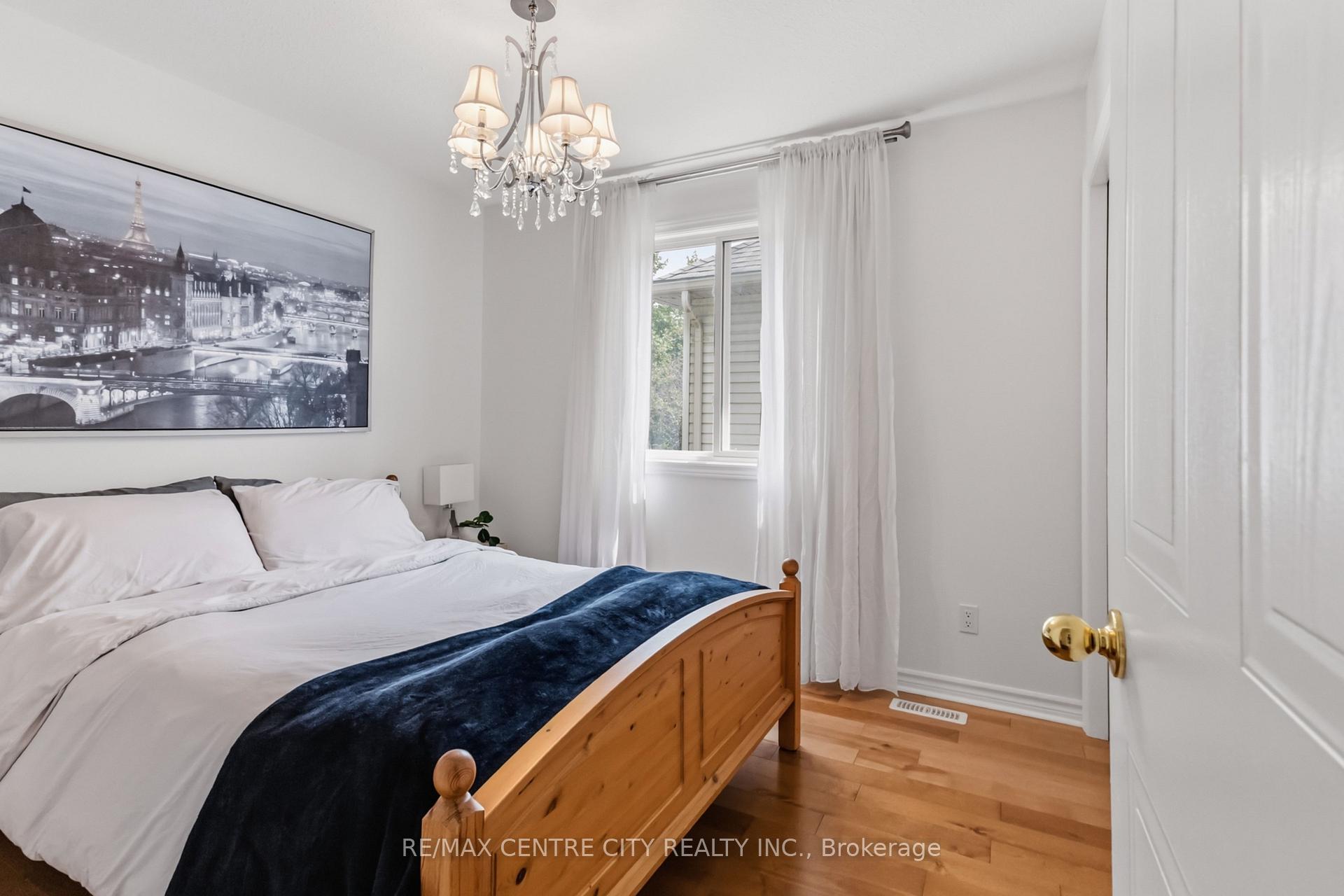 Photo 24 of 1308 Elson Road, London, North I — HOMEH