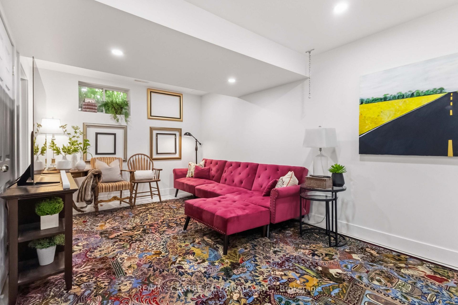 Photo 34 of 1308 Elson Road, London, North I — HOMEH