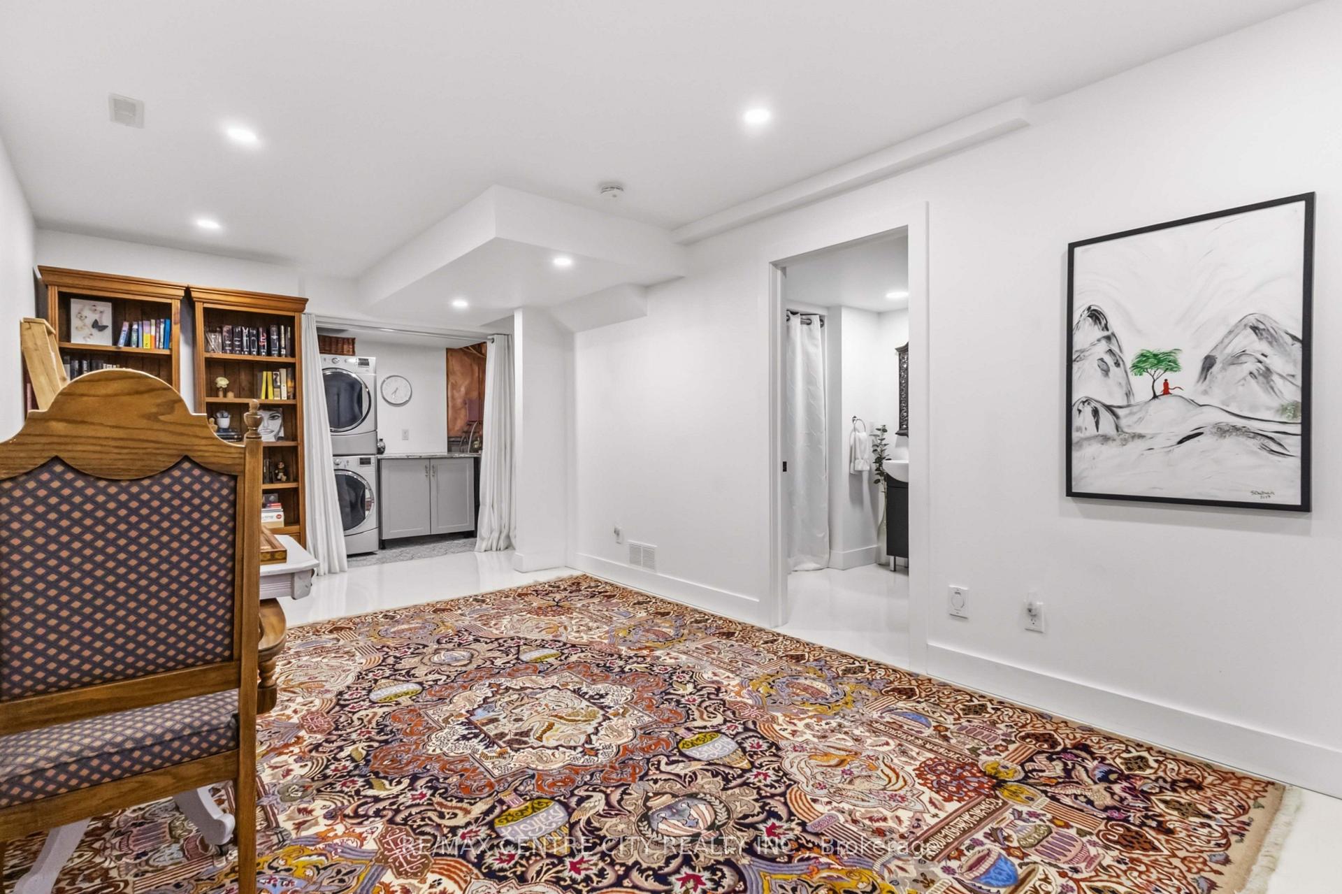 Photo 35 of 1308 Elson Road, London, North I — HOMEH