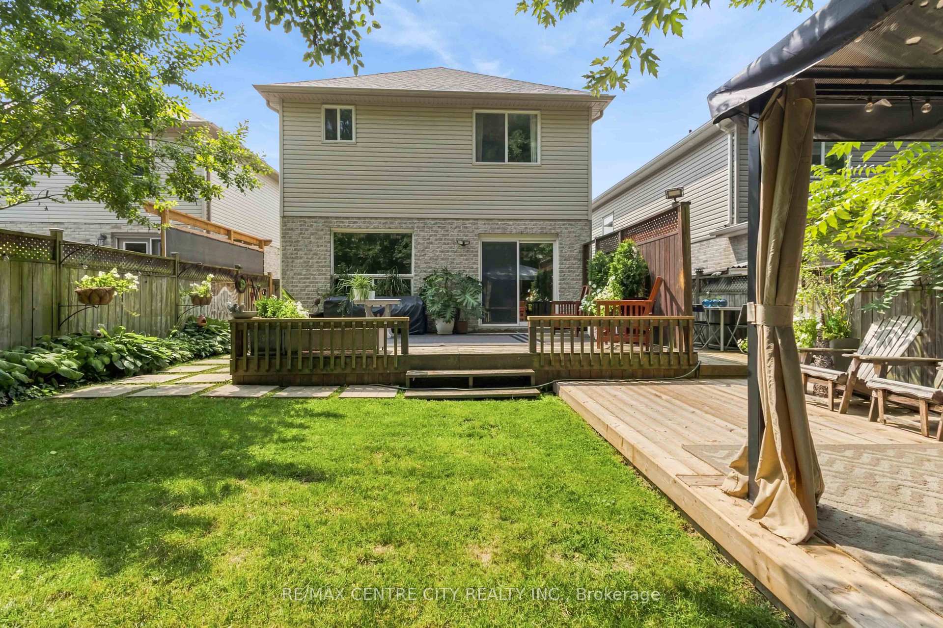 Photo 40 of 1308 Elson Road, London, North I — HOMEH