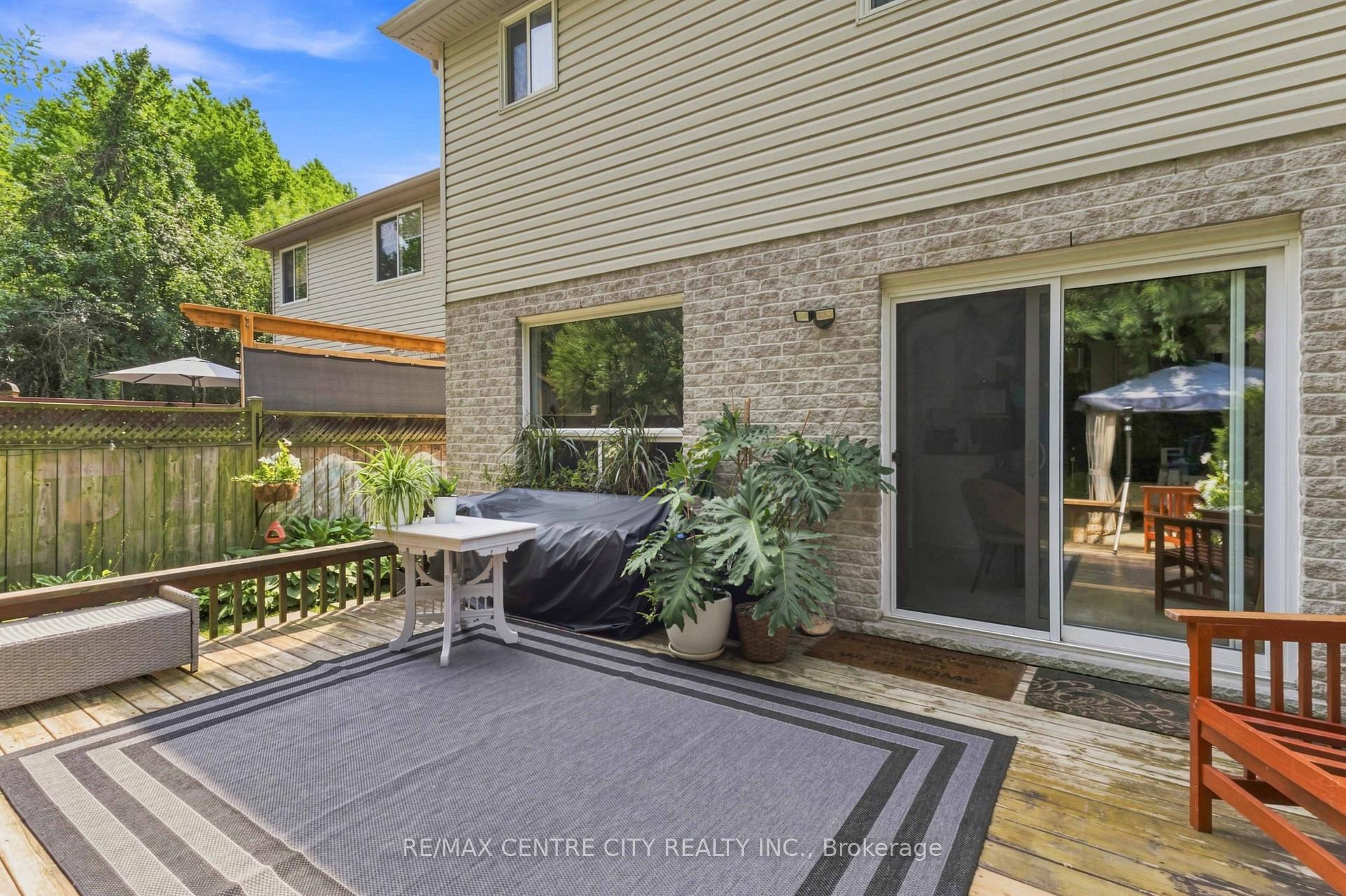 Photo 43 of 1308 Elson Road, London, North I — HOMEH