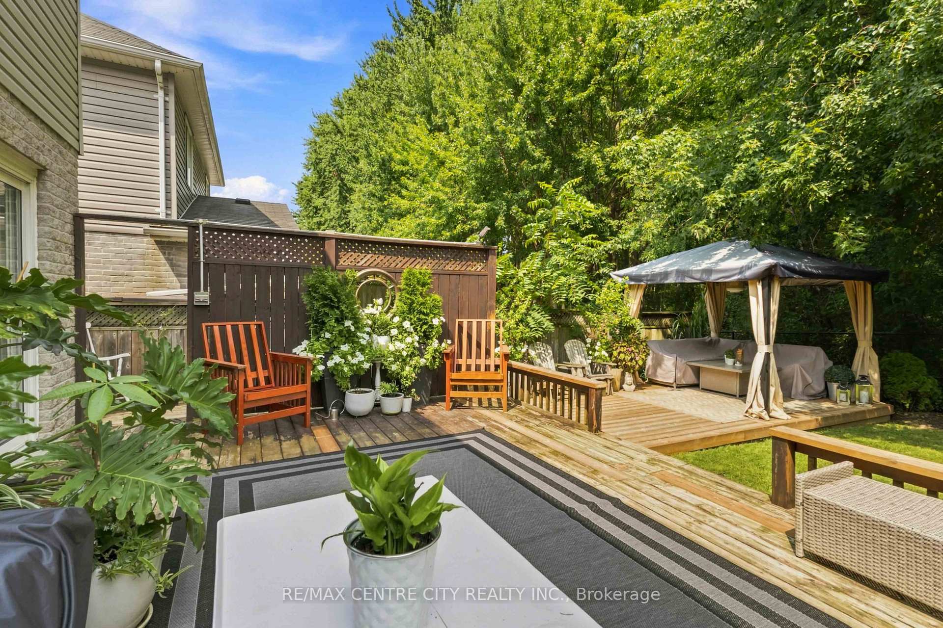 Photo 45 of 1308 Elson Road, London, North I — HOMEH