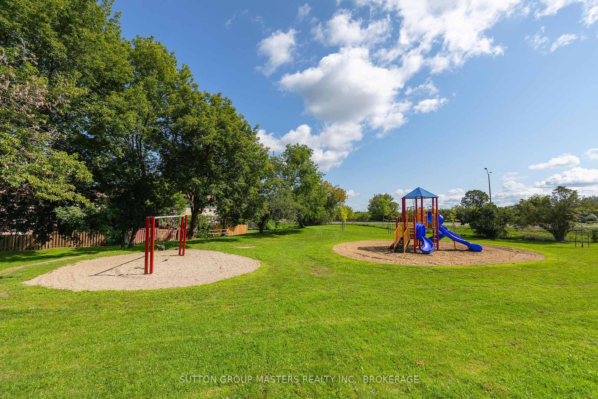 Photo 35 of Unit 34, 52 Coventry Crescent, Kingston, West of Sir John A. Blvd — HOMEH