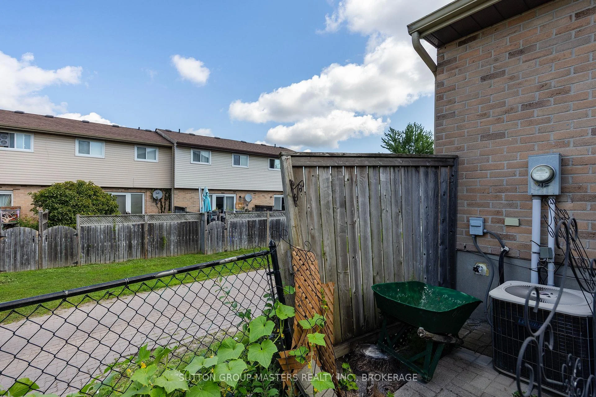 Photo 11 of Unit 34, 52 Coventry Crescent, Kingston, West of Sir John A. Blvd — HOMEH