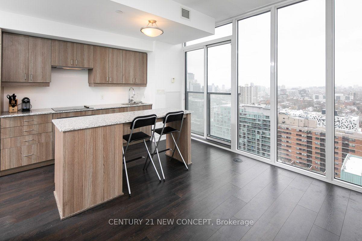 Photo 4 of Unit 2201, 426 University Avenue, Toronto, Kensington-Chinatown — HOMEH