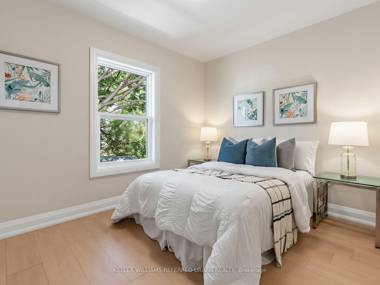 Photo 16 of 968 Eastern Avenue, Toronto, Greenwood-Coxwell — HOMEH