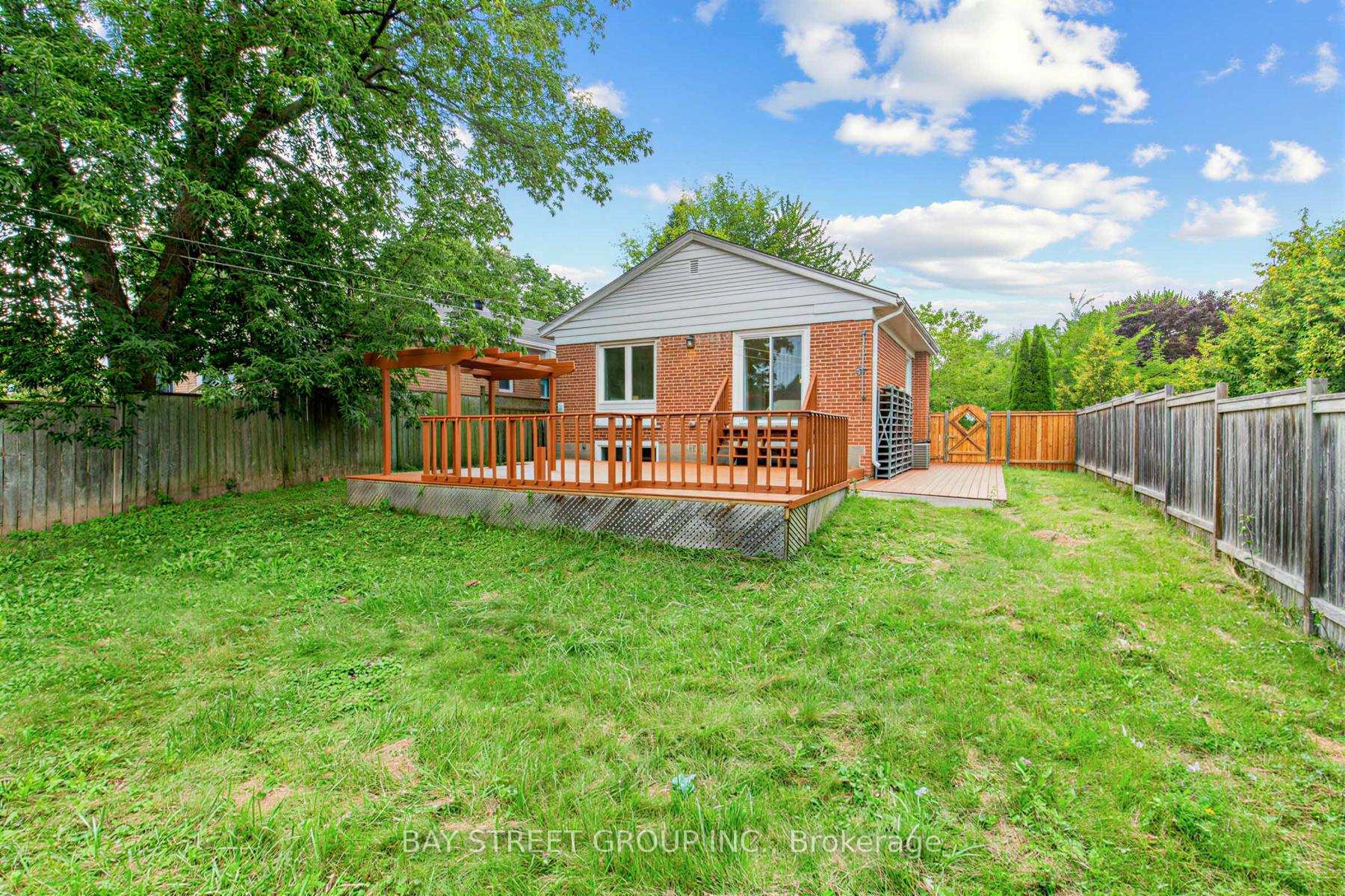 Photo 28 of 47 Haileybury Drive, Scarborough, Bendale — HOMEH
