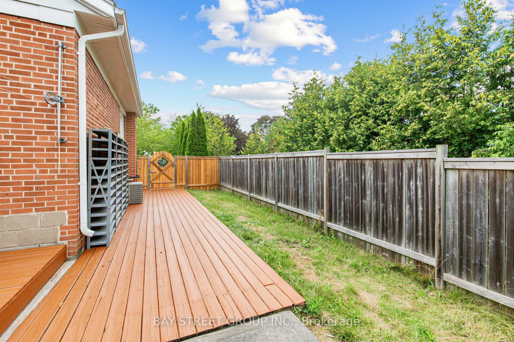 Photo 30 of 47 Haileybury Drive, Scarborough, Bendale — HOMEH